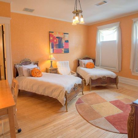 Lauerman House Inn Bed & Breakfast Marinette Esterno foto